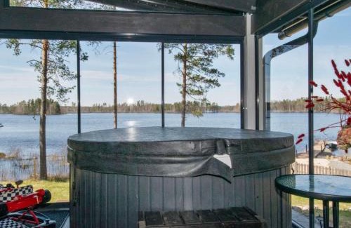 Keuruu House | Holiday Home Metsäpirtti by Interhome