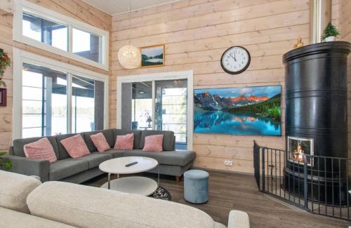 Keuruu House | Holiday Home Metsäpirtti by Interhome