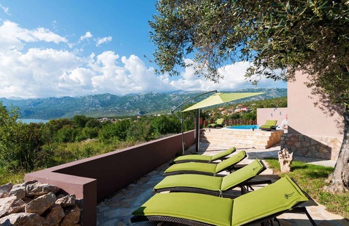 Rovanjska House | Holiday home mit Pool und Meerblick