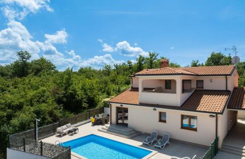 Zbandaj House | Holiday Home Mlačić