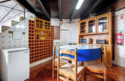 Torres Vedras House | Holiday Home 'Moinho Das Esteveiras' with Sea View, Private Pool and Private Terrace