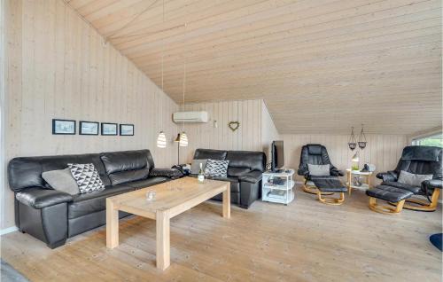 Skaven Strand House | Holiday Home Multebærvej