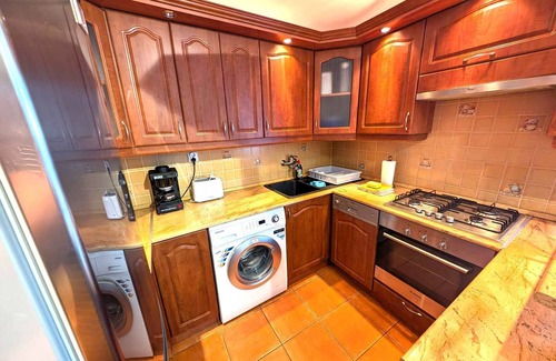 Poroszlo House | Holiday home near the eco centre with WLAN and air conditioning