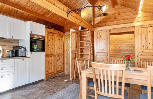 Lindhoft House | Holiday Home Near the Sea with Terrace and Wi-Fi