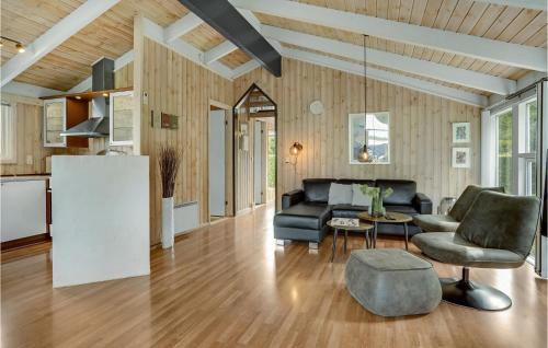Pøt Strandby House | Holiday Home Pøt Strandby Denmk