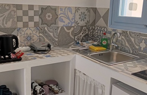 Grikos House | Holiday Home 'Pico Bello Patmos 26' with Mountain View, Wi-Fi and Air Conditioning
