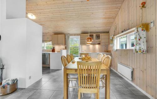 Lonstrup House | Holiday Home Pramvej Hjørring