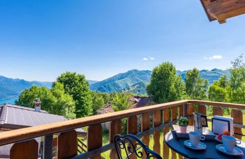 Peglio House | Holiday Home Roby by Interhome