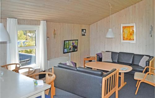 Sæby House | Holiday Home Sæby With Fireplace 01