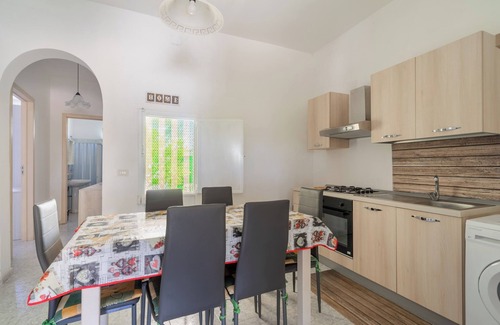 Galatone House | Holiday Home 'Salento' with Garden & A/C