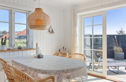 Nr. Lyngby Strand House | Holiday Home Sanni - 225m from the sea by Interhome