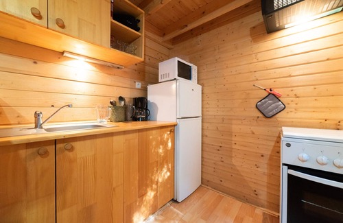 Le Soler House | Holiday Home 'Sardane' with Mountain View, Shared Pool and Shared Terrace