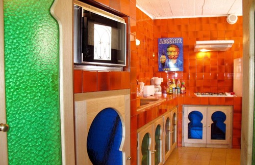 Bendejun House | Holiday Home Schöner Stern by Interhome