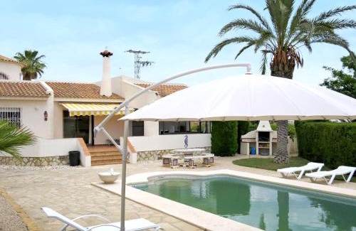 La Colina House | Holiday Home Serra by Interhome