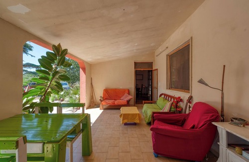 Giorgilorio House | Holiday Home 'Sprocketlandia' with Private Terrace, Shared Garden and Wi-Fi