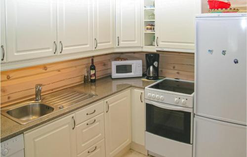 Sykkylven House | Holiday Home Straumgjerde Fjellsetra