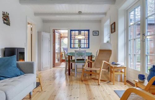 Tisvildeleje House | Holiday Home Tabetha - 25m from the sea by Interhome