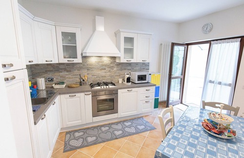 Nocera Umbra House | HOLIDAY HOME "THE REFUGE" COMFORTABLE HISTORIC CENTER WITH A VIEW parking space