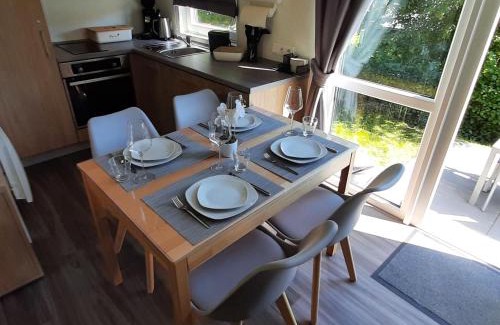 Wemding House | Holiday Home Tiny Haus am Waldsee by Interhome