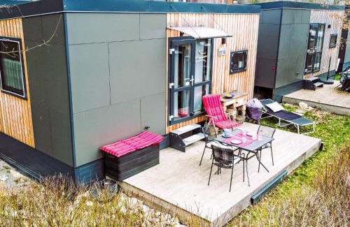 Wemding House | Holiday Home Tiny Haus Auszeit Am See by Interhome