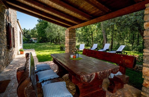 Gedici House | Holiday Home Tommy by Interhome