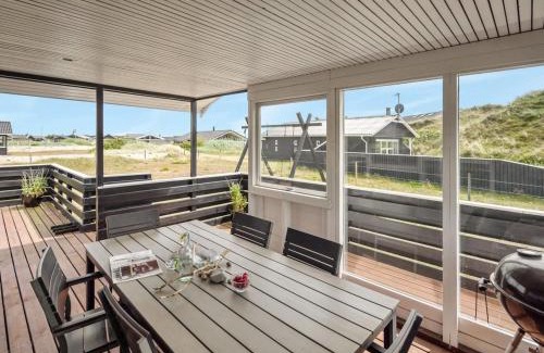 Bjerregard Strand House | Holiday Home Veetrikki - from the sea by Interhome