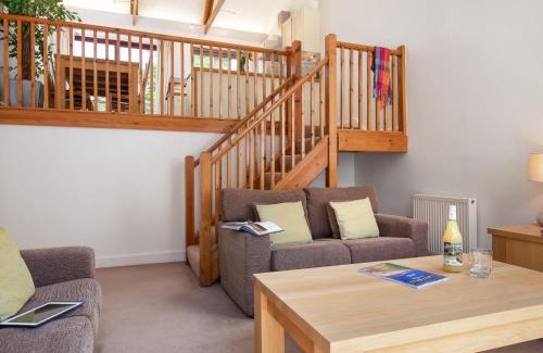 Carnon Downs House | Holiday Home Villa Gallery by Interhome