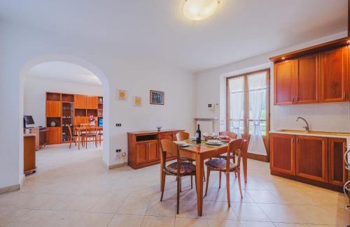 Querceta House | Holiday Home Villa Giuliana by Interhome