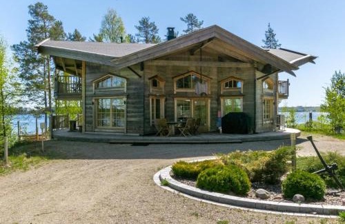Kitee House | Holiday Home Villa pyöriäinen by Interhome