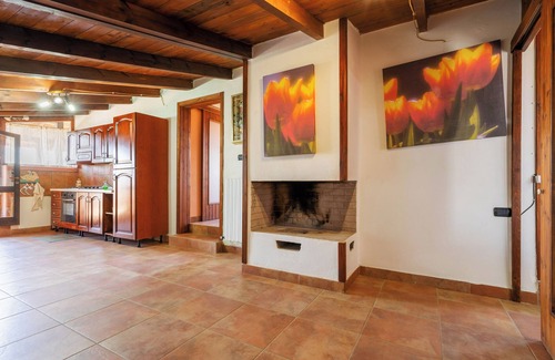Galatone House | Holiday Home 'Villa Relax' with Shared Pool & Wi-Fi