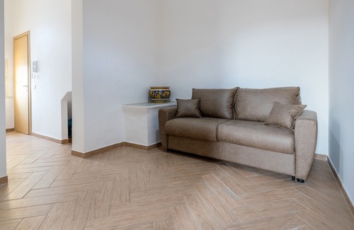 Aspra House | Holiday Home "Vista Mare" with Sea View, Balcony & Wi-Fi