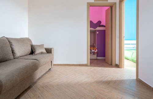 Aspra House | Holiday Home "Vista Mare" with Sea View, Balcony & Wi-Fi