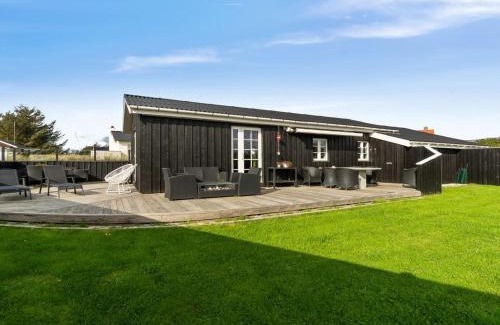 Blokhus House | Holiday Home Wiebke - 200m from the sea by Interhome