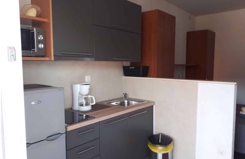 Grebastica House | Holiday home with 3 apartments for 5 to 15 people