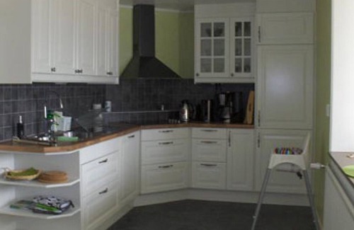 Sodvik House | Holiday home with a beautiful location right next to the sea