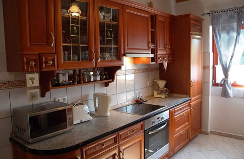 Balatonalmadi House | Holiday home with pool and view to Lake Balaton for families