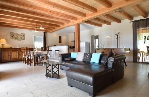 Montclera House | Holiday home with private pool in Montcléra