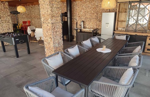 Kereki House | Holiday home with whirlpool, sauna, air conditioning, WiFi and fitness equipment