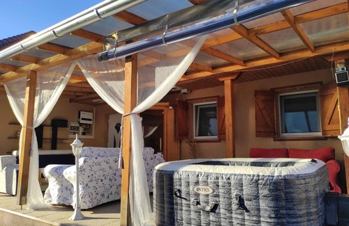 Kereki House | Holiday home with WiFi, whirlpool, infrared sauna, pool and children's playground