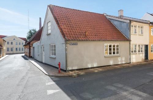Faaborg House | Holiday Home Zezilie - 500m from the sea by Interhome