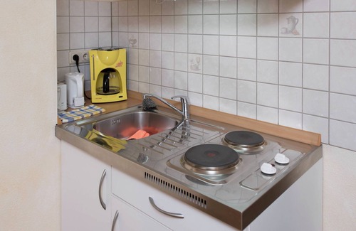 Pockau-Lengefeld Apartment | Holiday homes for two people, with a swimming pool, in the Ore Mountains.