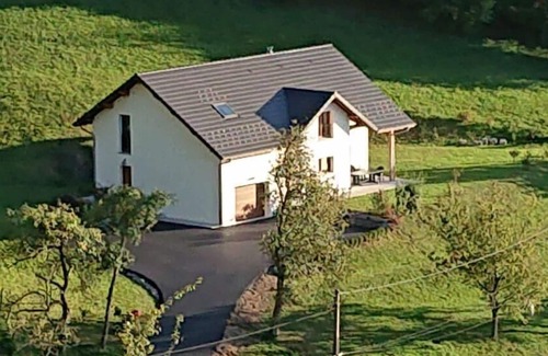 Aiguebelette-le-Lac House | Holiday house Aiguebelette le Lac for 1 - 10 persons with 5 bedrooms - Holiday house