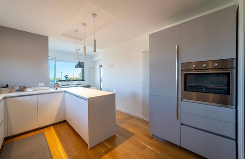 Aci Catena House | Holiday house Aci Catena for 1 - 6 persons with 3 bedrooms - Row house