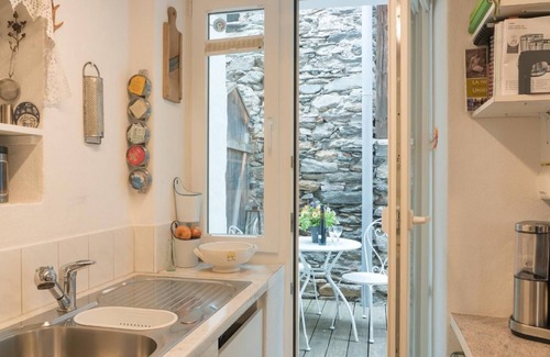 Castasegna House | Holiday house Castasegna for 1 - 4 persons with 2 bedrooms - Detached holiday house