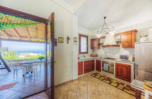 Custonaci House | Holiday house Custonaci for 1 - 6 persons with 4 bedrooms - Holiday home