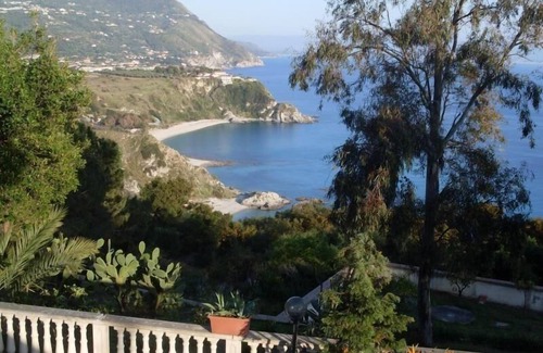 Ricadi House | Holiday house Faro Capo Vaticano for 1 - 6 persons with 2 bedrooms - Holiday house