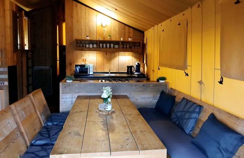 Jabbeke House | Holiday house Jabbeke for 1 - 6 persons with 3 bedrooms - Holiday home