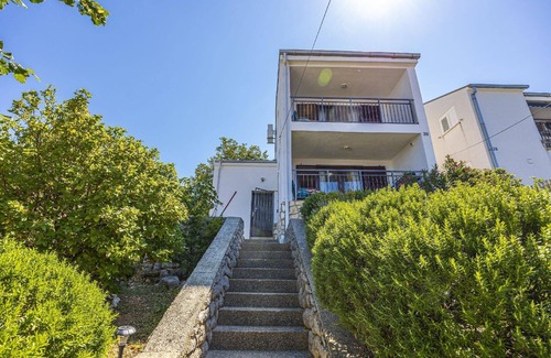 Klenovica House | Holiday house Klenovica for 1 - 8 persons with 3 bedrooms - Holiday home