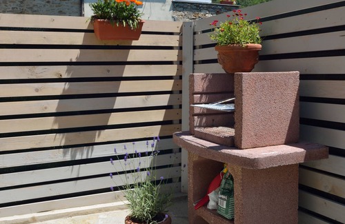 Pianavia House | Holiday House Quiet and Relax with Private Jacuzzi