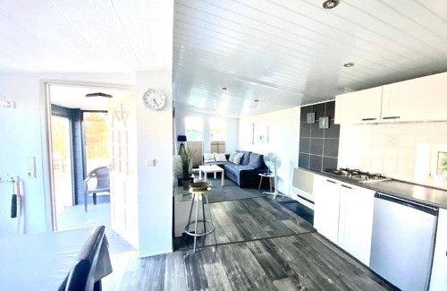 Onderdijk House | Holiday house Wervershoof for 1 - 4 persons with 2 bedrooms - Holiday house